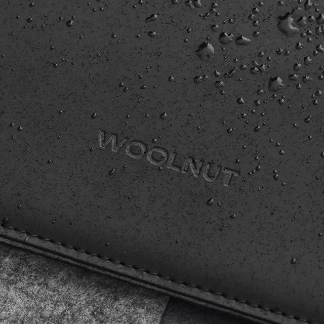 Woolnut Coated Folio Sleeve for MacBook 15" / 16" - Black