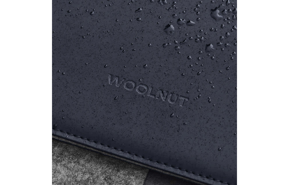 Woolnut Coated Folio Sleeve for MacBook 15" / 16" - Blue
