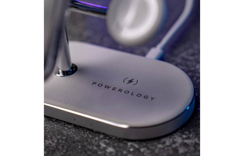 Powerology 3 In 1 30W MagSafe Charging Dock With Built-in Apple MagSafe 15W - White