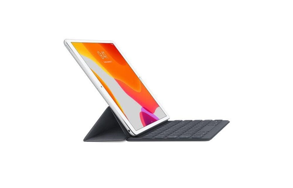 Apple Smart Keyboard for iPad 10.2” (7th/8th generation) and iPad Air 10.5 (3rd generation) - Engligh/Arabic