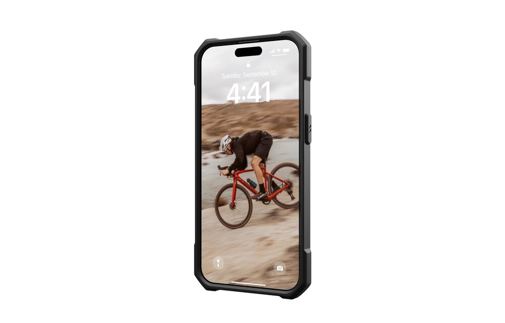 UAG Essential Armor MagSafe Case for iPhone 15 Pro Max - Black