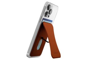 Cellhelmet MagSafe Wallet with Kickstand - Brown