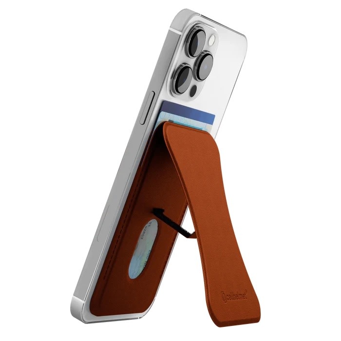 Cellhelmet MagSafe Wallet with Kickstand - Brown