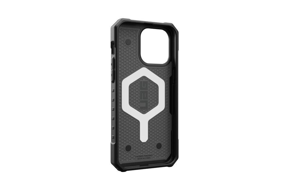 UAG Pathfinder SE Case for Apple iPhone 15 Pro Max - Geo Camo