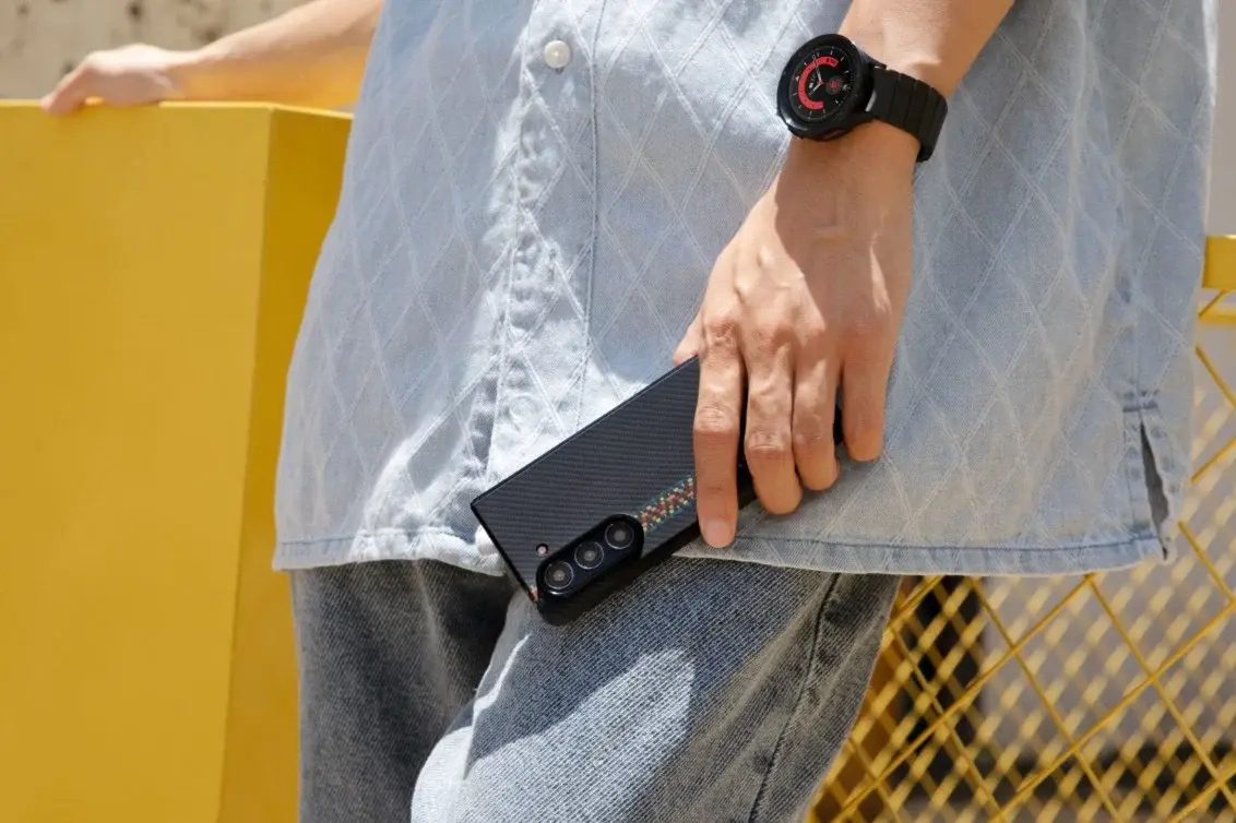 Pitaka Aramid Fiber Air Case for Samsung Galaxy Z Fold 5 - 600D Rhapsody