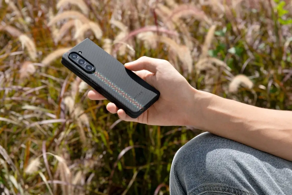 Pitaka Aramid Fiber Air Case for Samsung Galaxy Z Fold 5 - 600D Rhapsody