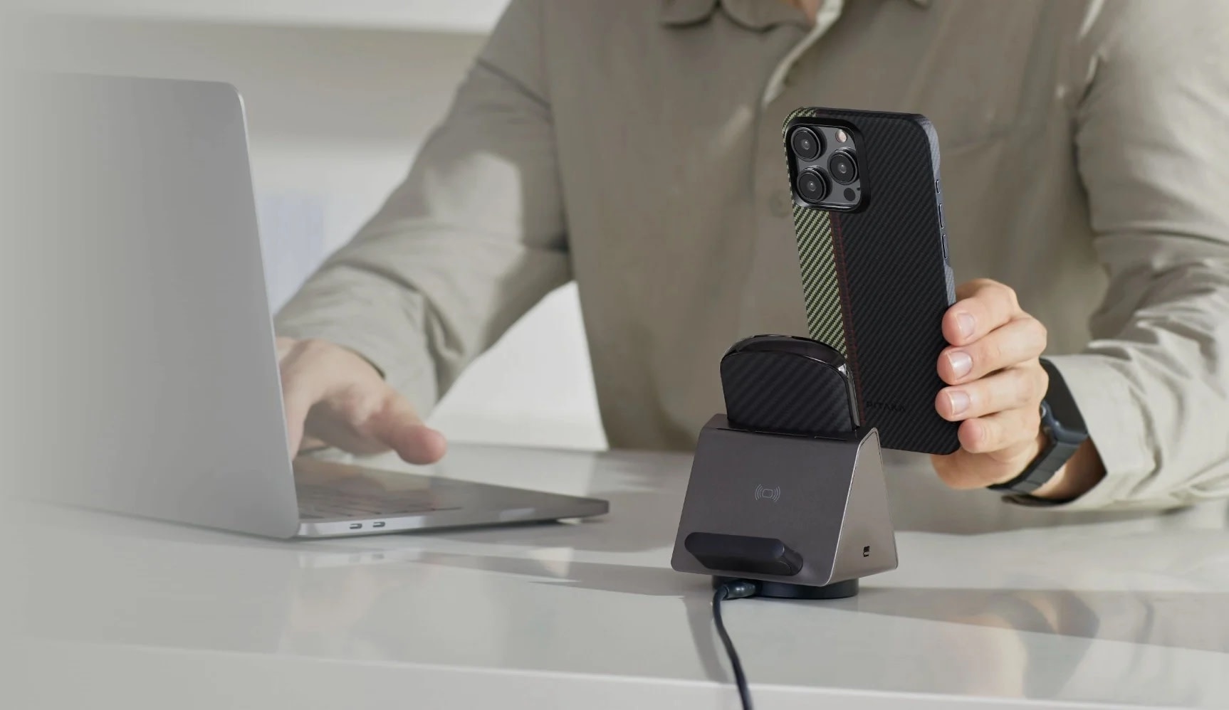 Pitaka MagEZ MagSafe Case 4 for iPhone 15 Pro Max - 600D Overture