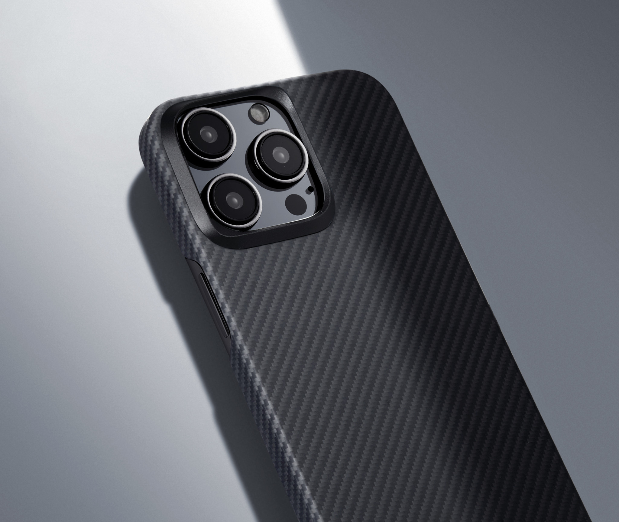 Pitaka MagEZ MagSafe Case 4 for iPhone 15 Pro - 600D Black/Grey Twill