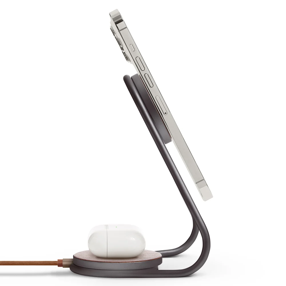 Courant MAG 2 Classics Wireless MagSafe Charging Pad - Sadle