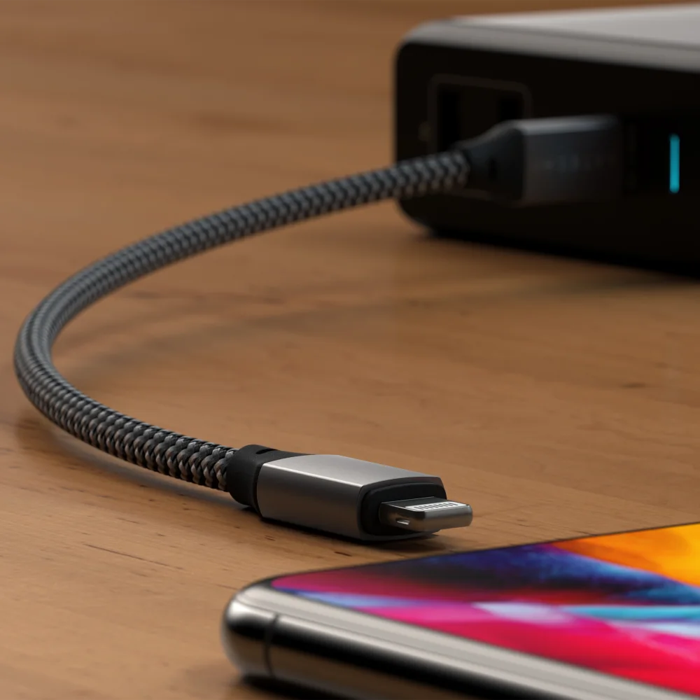 Satechi USB C to Apple Lightning Cable 10inch - Space Gray