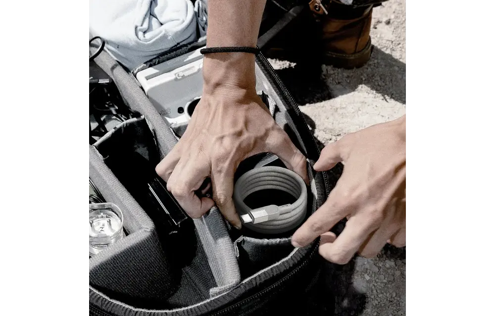 Momax MagLink Magnetic USB-C to USB-C Cable 100W Cable 2M - Titanium