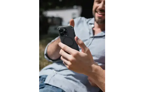 ITSKINS Hybrid R Vapor MagSafe Case for iPhone 16 Pro - Smoke