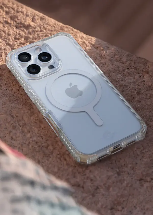 ITSKINS Hybrid R Clear MagSafe Case for iPhone 16 Pro - Transparent