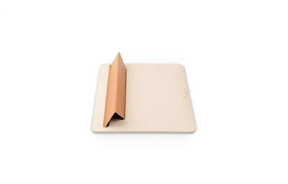 Moshi Muse 3-in-1 Slim Laptop Sleeve and Stand 13-14 inch laptops - Luna Pink