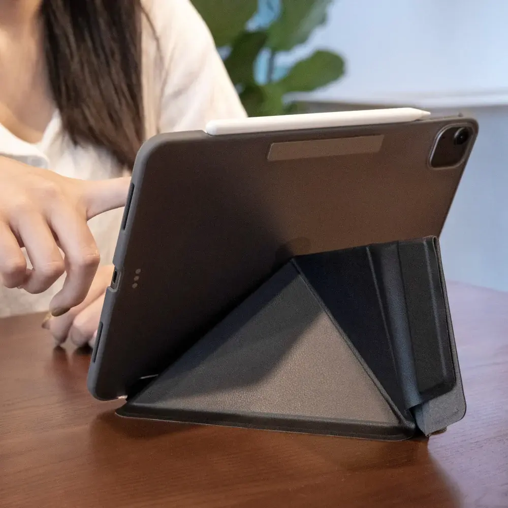 Moshi VersaCover Case with Folding Cover iPad Pro 11" M4  (5th-Gen 2024 ) -  Charcoal Black