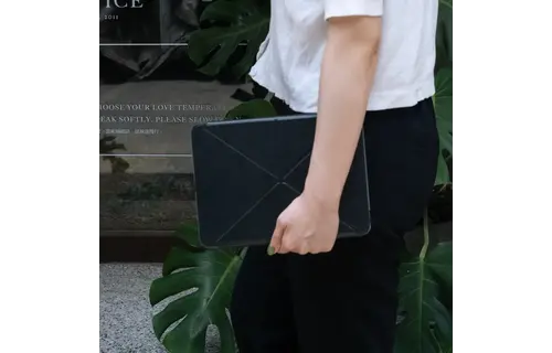 Moshi VersaCover Case with Folding Cover iPad Pro 11" M4  (5th-Gen 2024 ) -  Charcoal Black