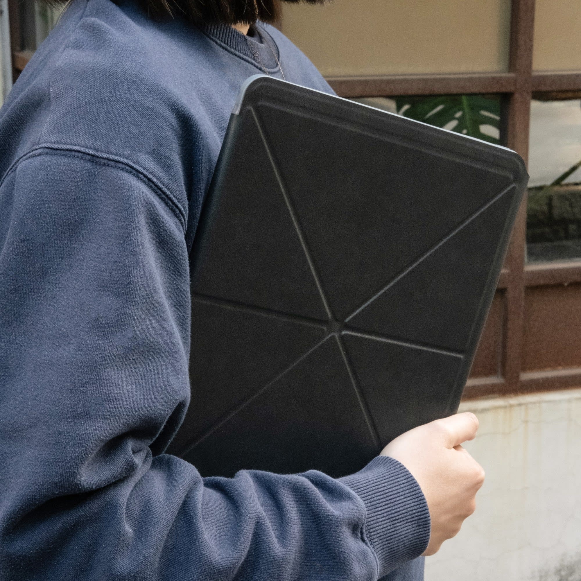 Moshi VersaCover Case with Folding Cover iPad Pro 11" M4  (5th-Gen 2024 ) -  Charcoal Black