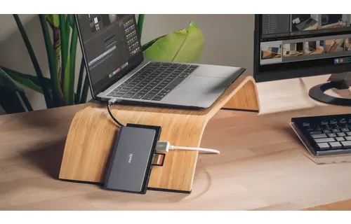 Moshi Symbus Mini 7-in-1 portable USB-C hub with Gigabit Ethernet port - Titanium Gray