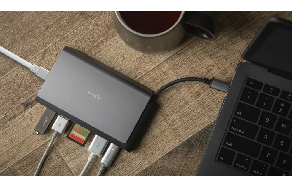 Moshi Symbus Mini 7-in-1 portable USB-C hub with Gigabit Ethernet port - Titanium Gray