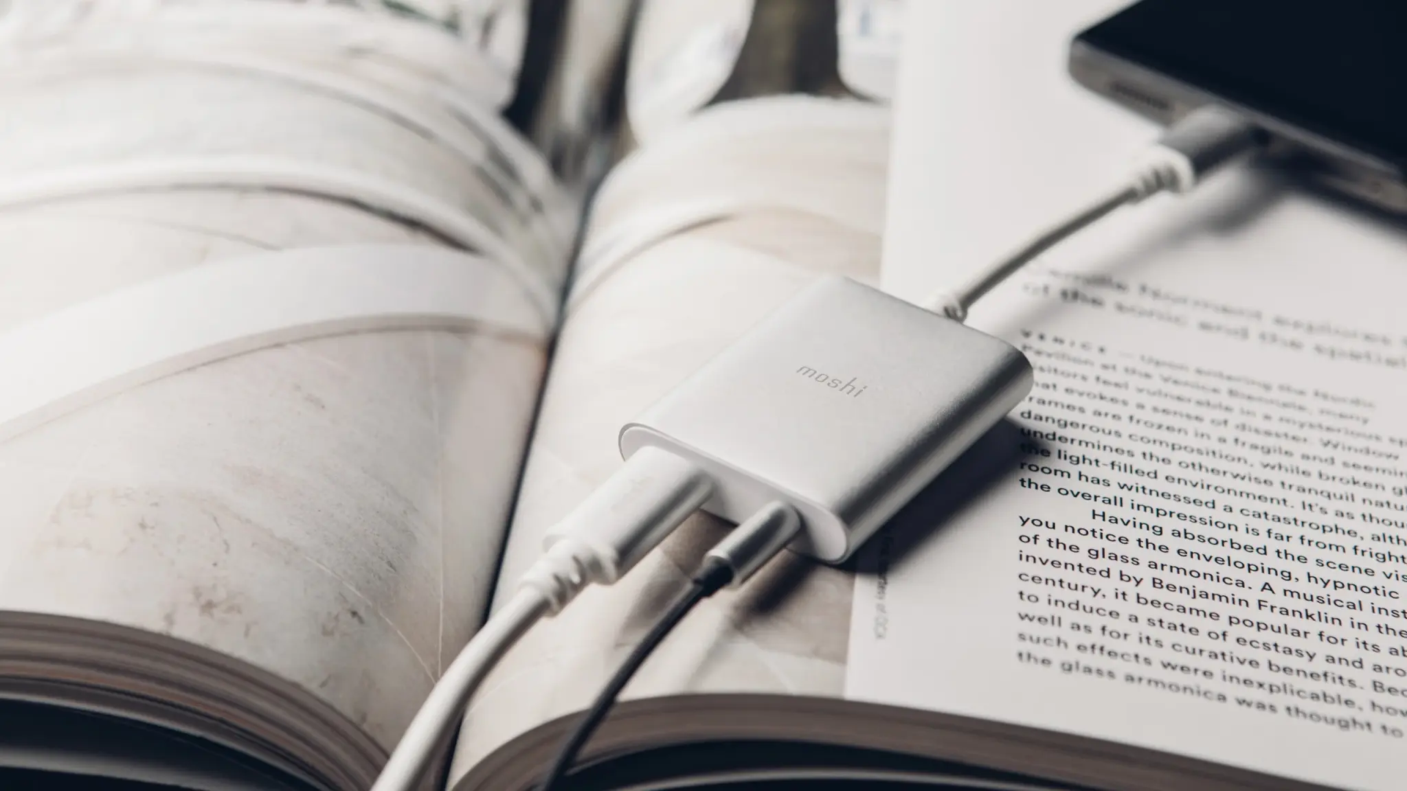 Moshi USB-C Digital Audio 3.5mm with Charging Adapter - Silver