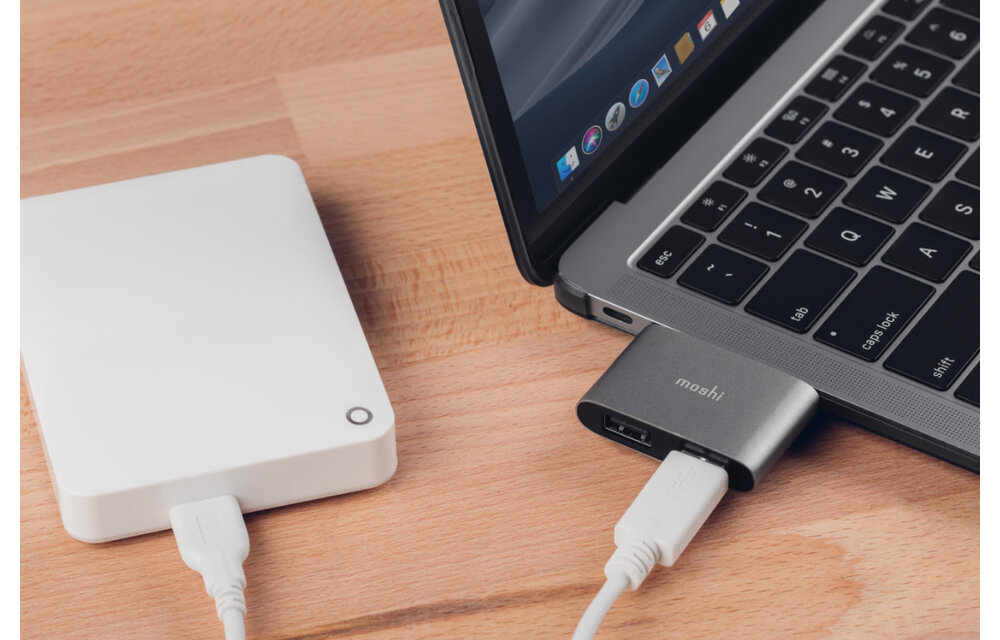 Moshi USB-C to Dual USB-A Adapter - Titanium Gray