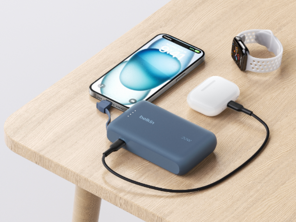Belkin Boost Charge Power Bank 10K with Integrated USB-C Cable PD 20W 10'000mAh - Blue