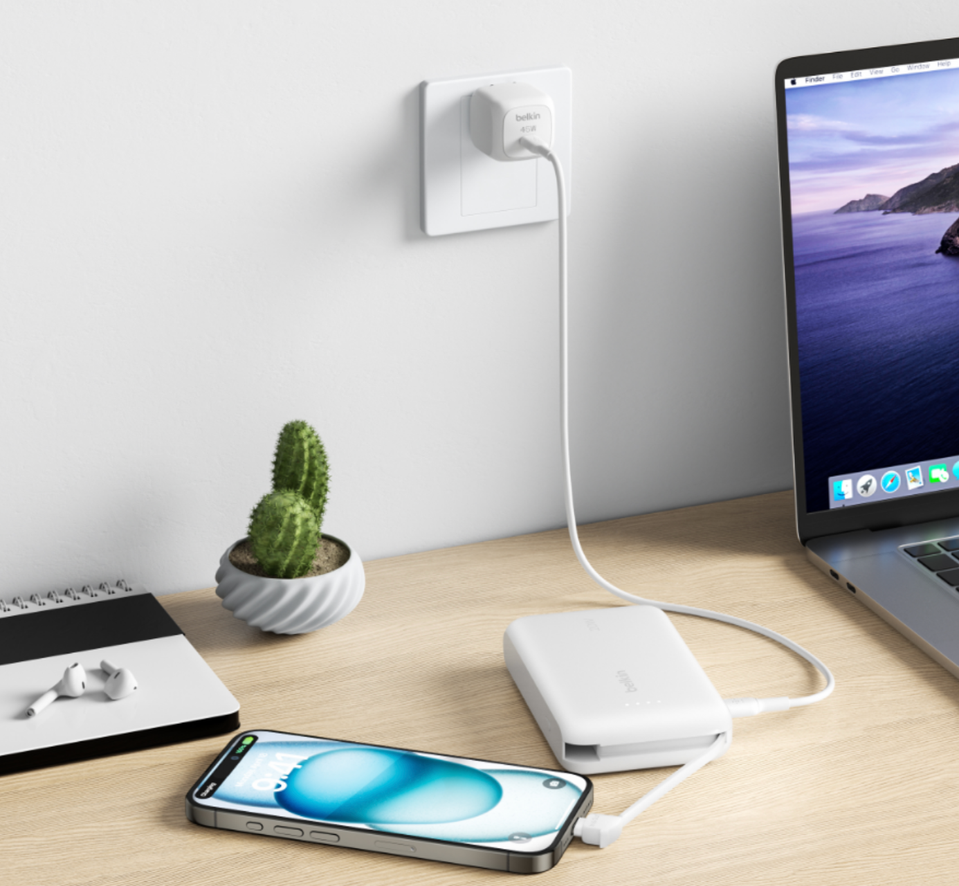 Belkin Boost Charge Power Bank 10K with Integrated USB-C Cable PD 20W 10'000mAh - White