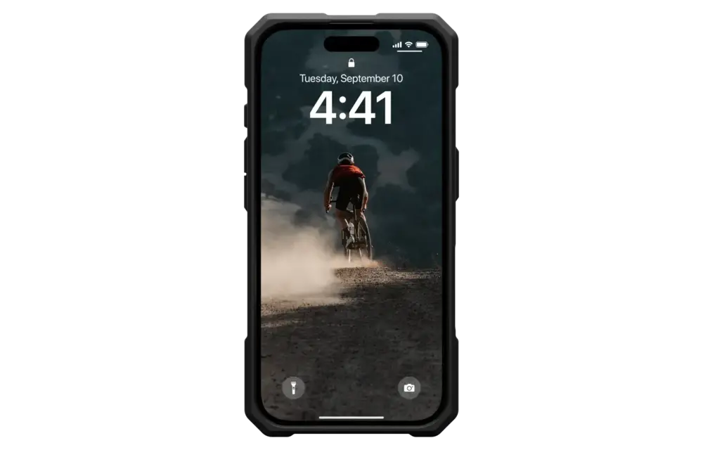 UAG Monarch Pro MagSafe Case for iPhone 16 - Carbon Fiber