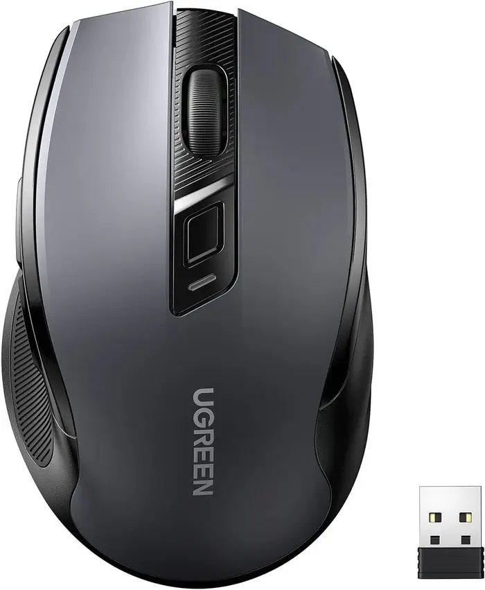 UGREEN Ergonomic Wireless Mouse - Black
