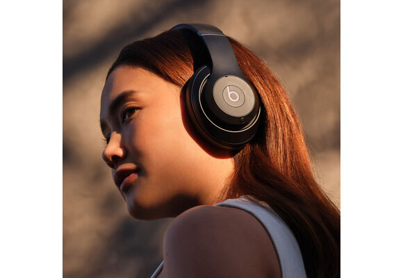 Beats Studio Pro Premium Wireless Noise Cancelling Headphones - Black