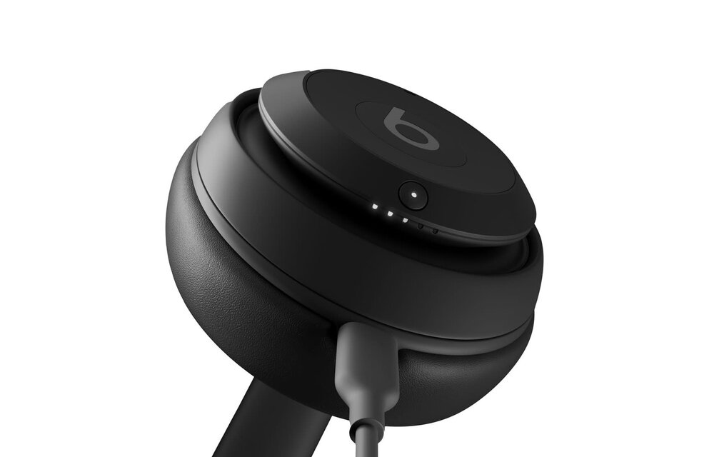 Beats Studio Pro Premium Wireless Noise Cancelling Headphones - Black