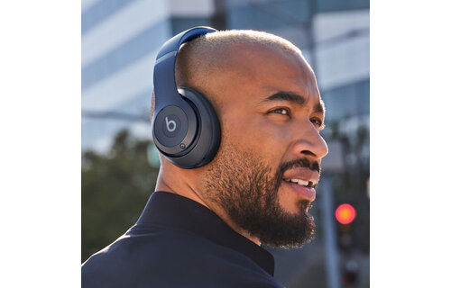 Beats Studio Pro Premium Wireless Noise Cancelling Headphones - Navy