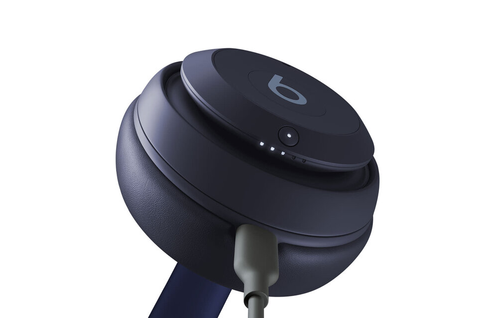 Beats Studio Pro Premium Wireless Noise Cancelling Headphones - Navy