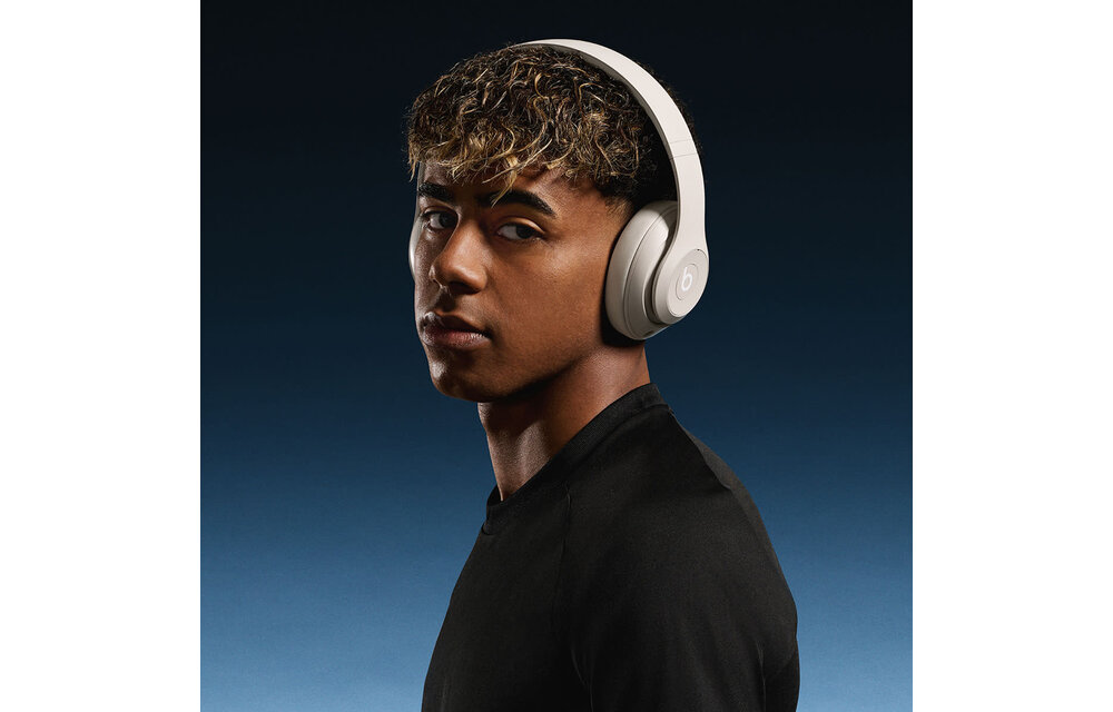 Beats Studio Pro Premium Wireless Noise Cancelling Headphones - Sandstone