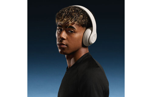 Beats Studio Pro Premium Wireless Noise Cancelling Headphones - Sandstone