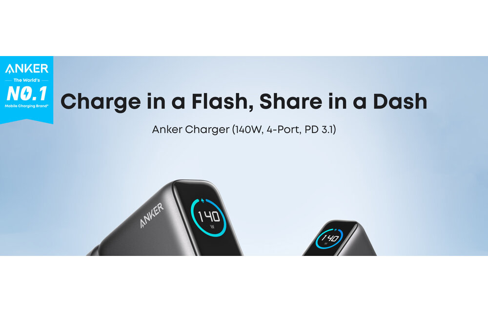 Anker Fast Wall Charger PD 140 W , 4-Port with Smart Display and USB-C Cable 5ft/1.5m - Space Black