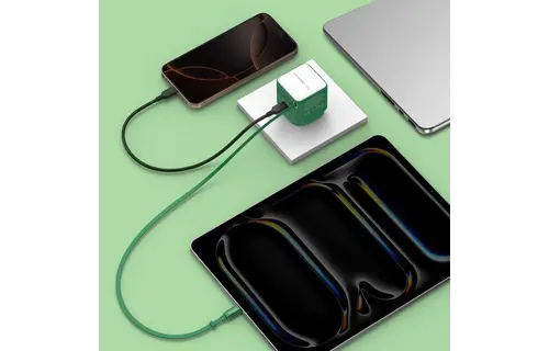 Momax 1-Charge Plus 1 Port GaN Charger 35W with Retractable USB-C Cable - Black