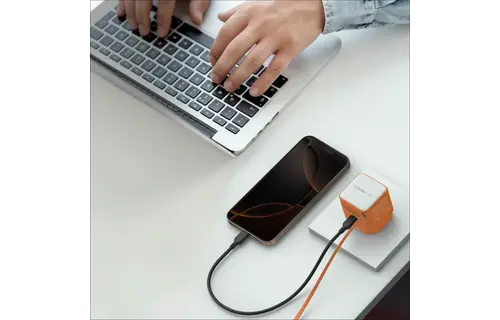 Momax 1-Charge Plus 1 Port GaN Charger 35W with Retractable USB-C Cable - Black