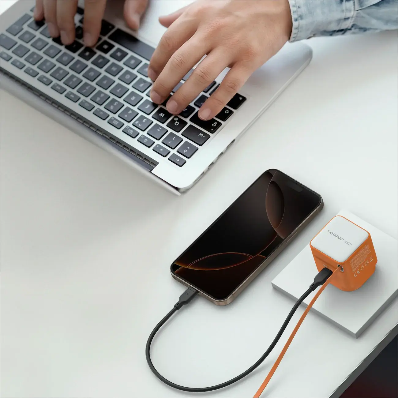 Momax 1-Charge Plus 1 Port GaN Charger 35W with Retractable USB-C Cable - Black