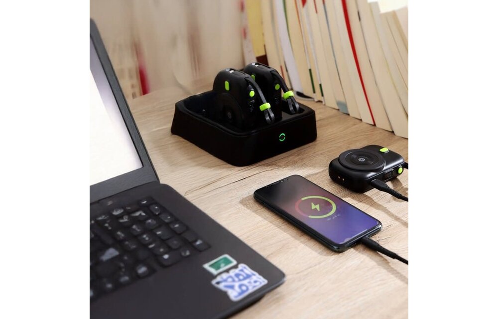 Goui Station Power Banks 3x 10,000mAh MagSafe Magnetic Wireless Charging - Black