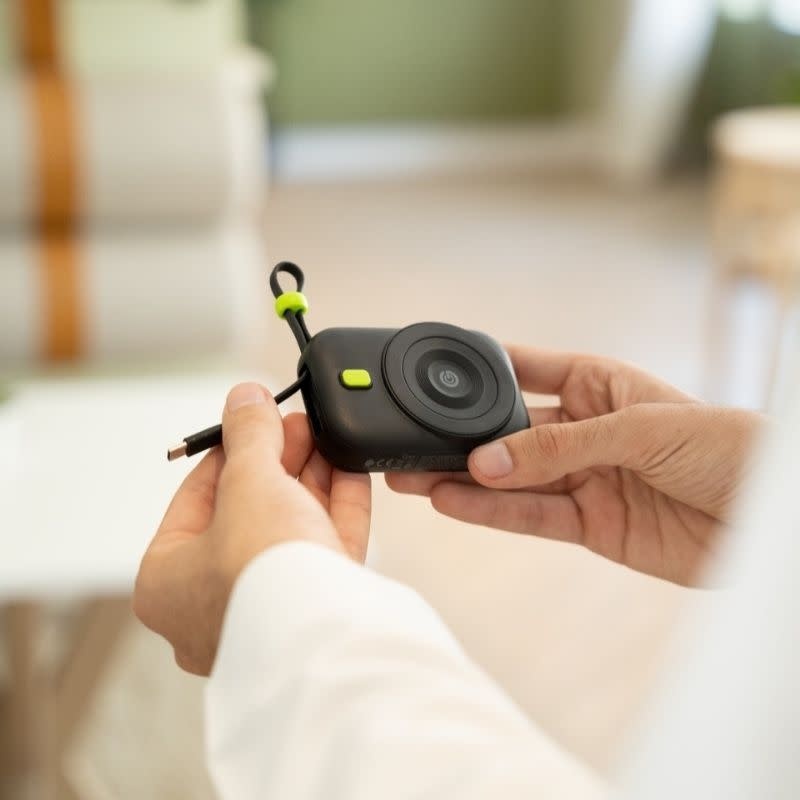 Goui Station Power Banks 3x 10,000mAh MagSafe Magnetic Wireless Charging - Black