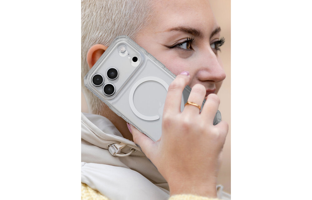 ITSKINS Hybrid R Clear With Magsafe Case for Apple iPhone 17 Pro - Transparent