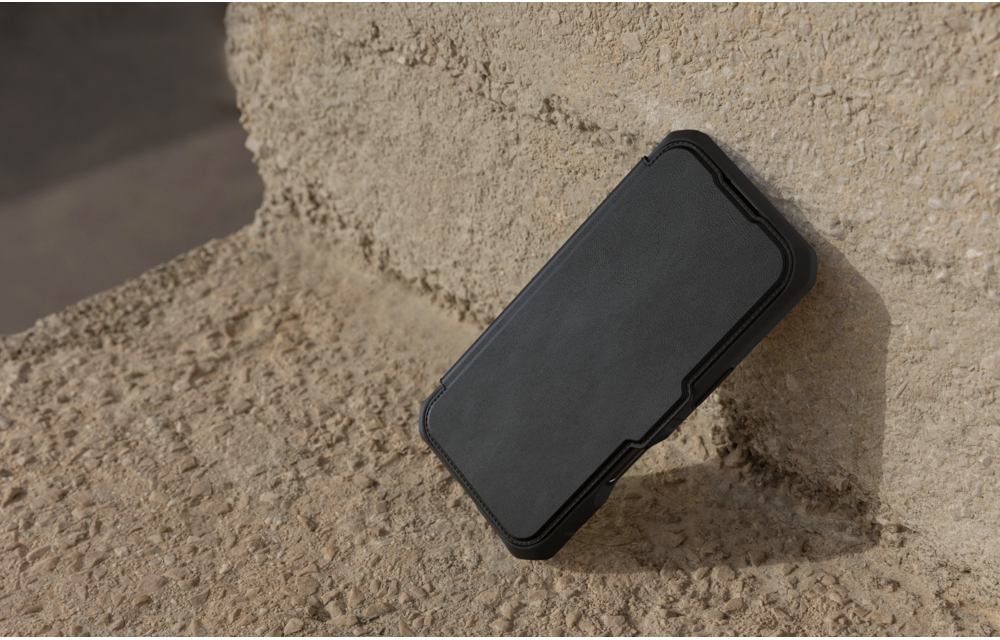 ITSKINS Hybrid R Leather Folio With MagSafe Case for Apple iPhone 17 - Black