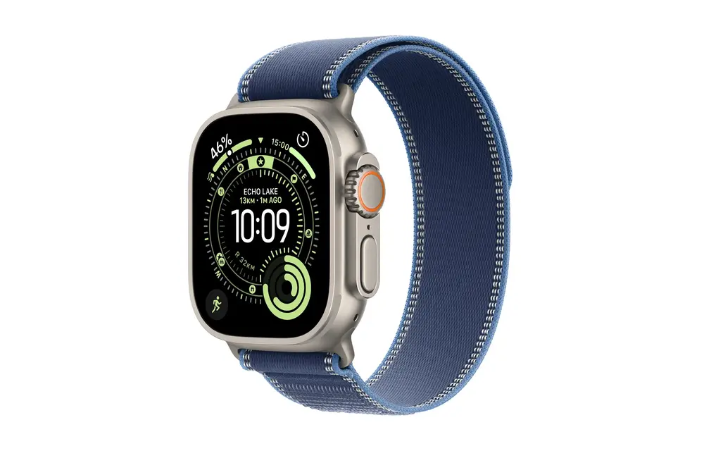 Apple Watch Ultra 3 GPS + Cellular 49mm Titanium Case Blue/Bright Blue Trail Loop M/L - Natural Titanium