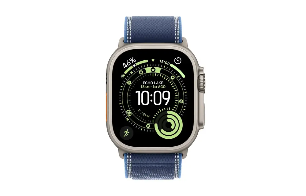 Apple Watch Ultra 3 GPS + Cellular 49mm Titanium Case Blue/Bright Blue Trail Loop M/L - Natural Titanium