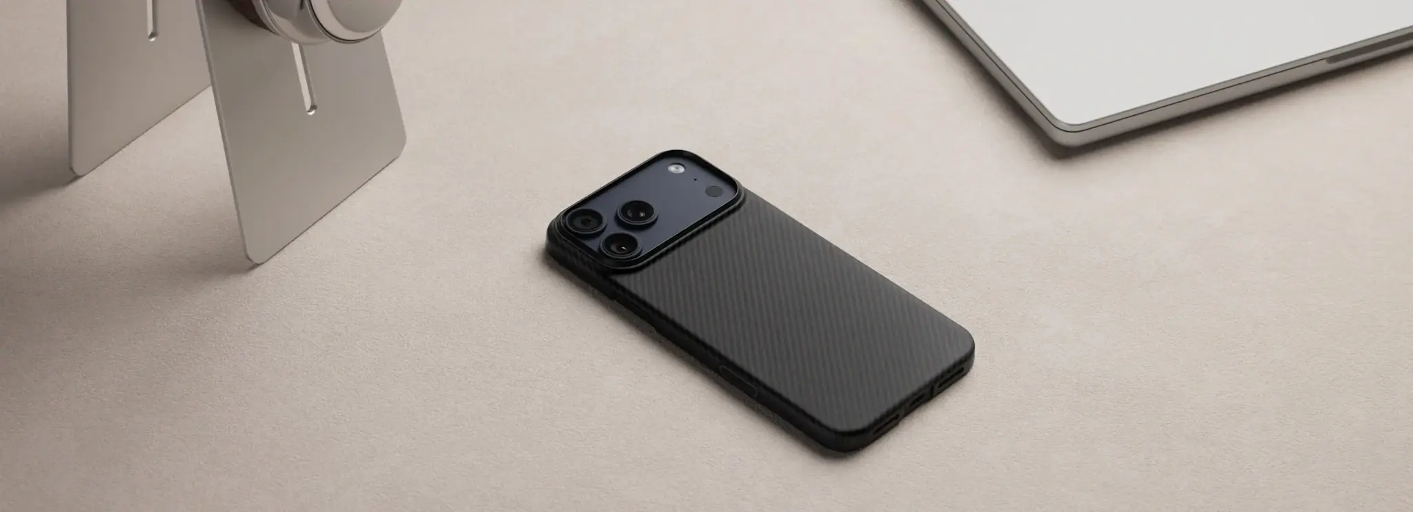 Pitaka Ultra Slim PitaTap MagSafe Case for iPhone 17 Pro - Black/Grey