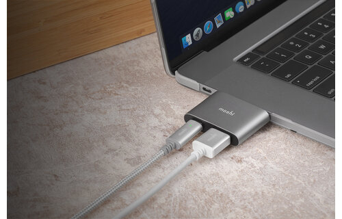 Moshi USB-C to HDMI Adapter with Charging - Titanium Gray