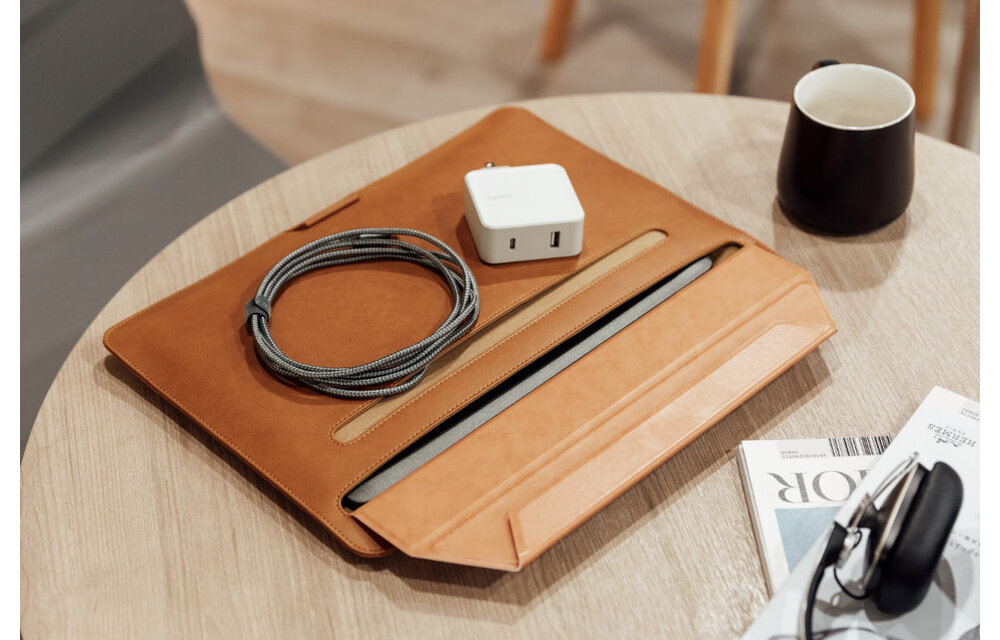 Moshi Muse 3-in-1 Slim Laptop Sleeve 13" - Seashell White