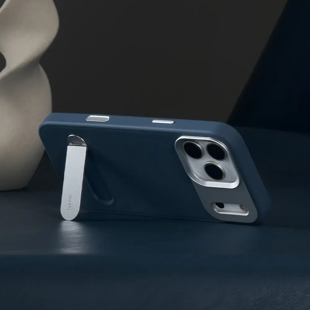 Moshi Kameleon kickstand with MagSafe Case for Apple iPhone 17 Pro Max - Midnight Gray