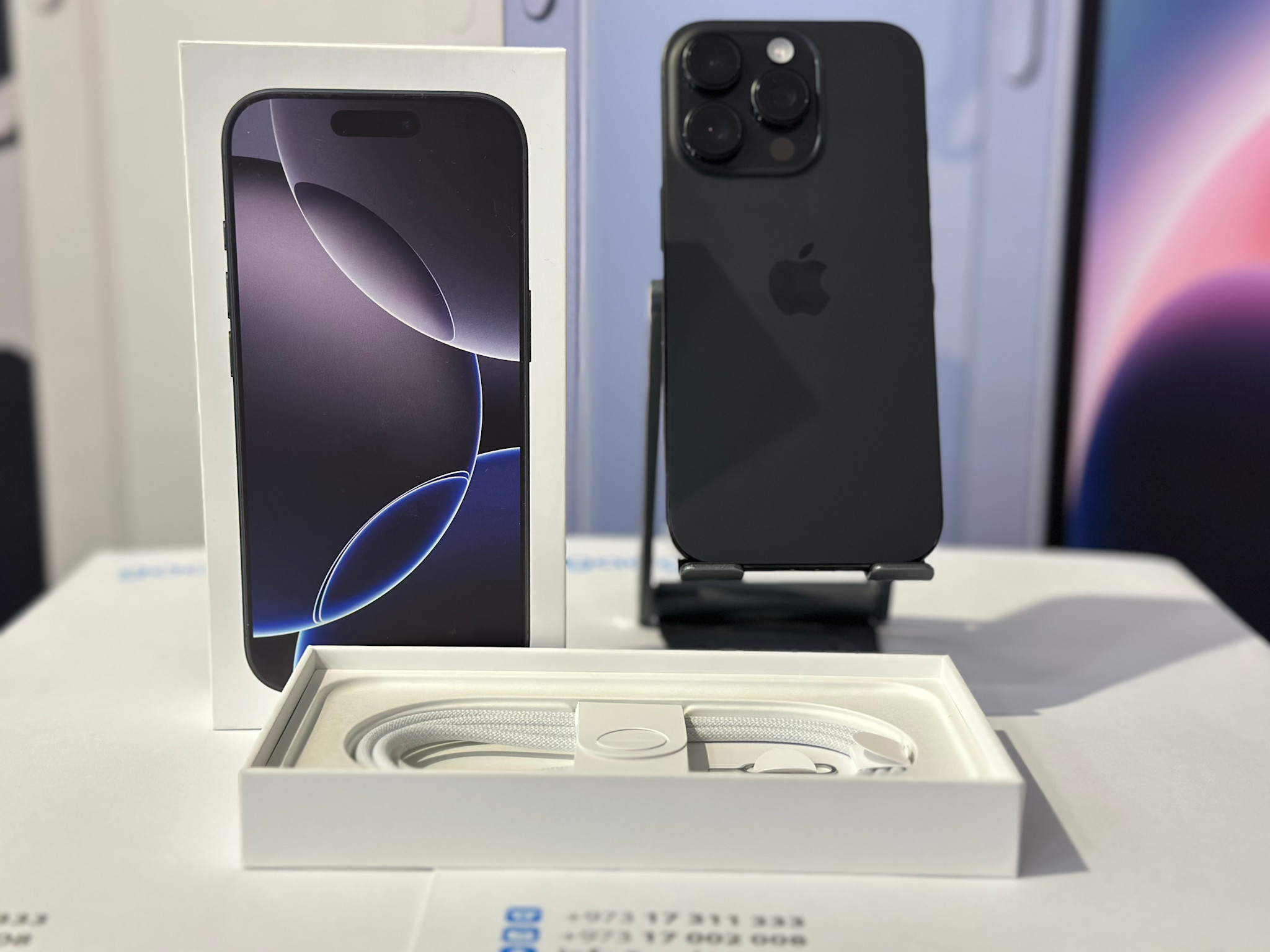 Apple iPhone 16 Pro 256GB - Black Titanium Used